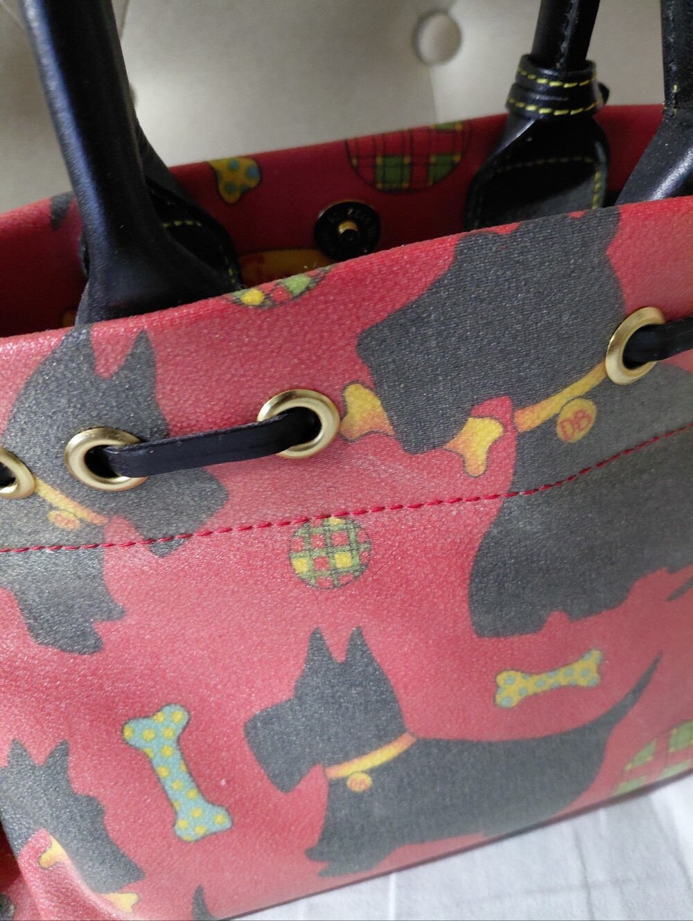 Dooney & Bourke red Scottie Pattern Satchel with Black Trim Medium Size - Picture 8 of 9
